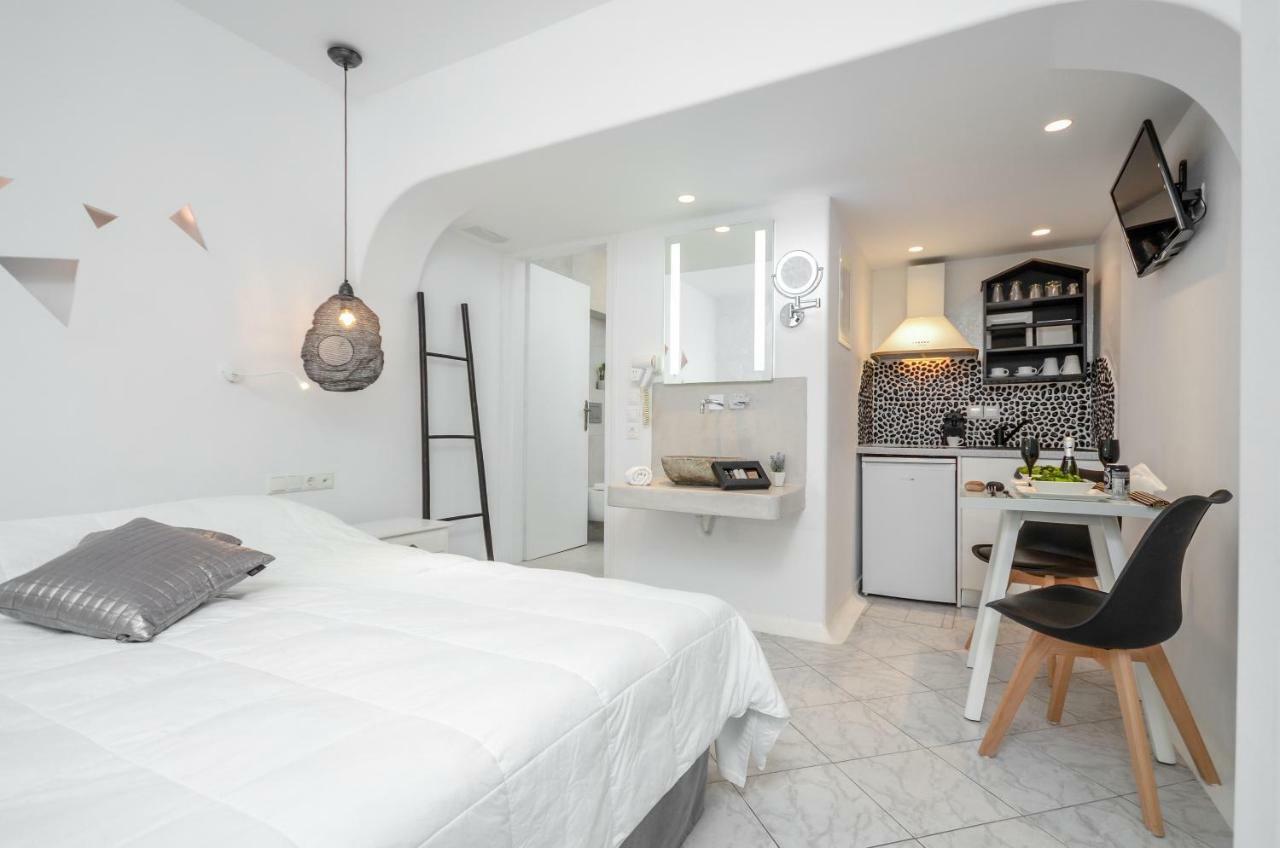 Naxos Evilion Luxury Apartments & Suites Naxos City 外观 照片
